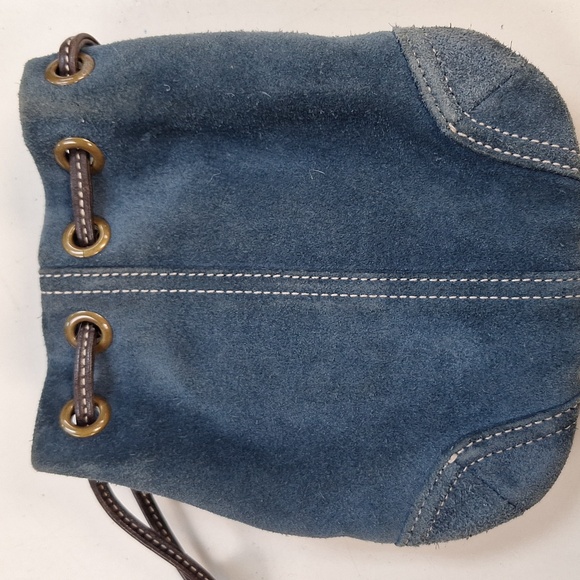 Soho Vintage # 7128 Coach coin Purse Wristlet.  Blue Suede Drawstring Bag - Picture 2 of 4
